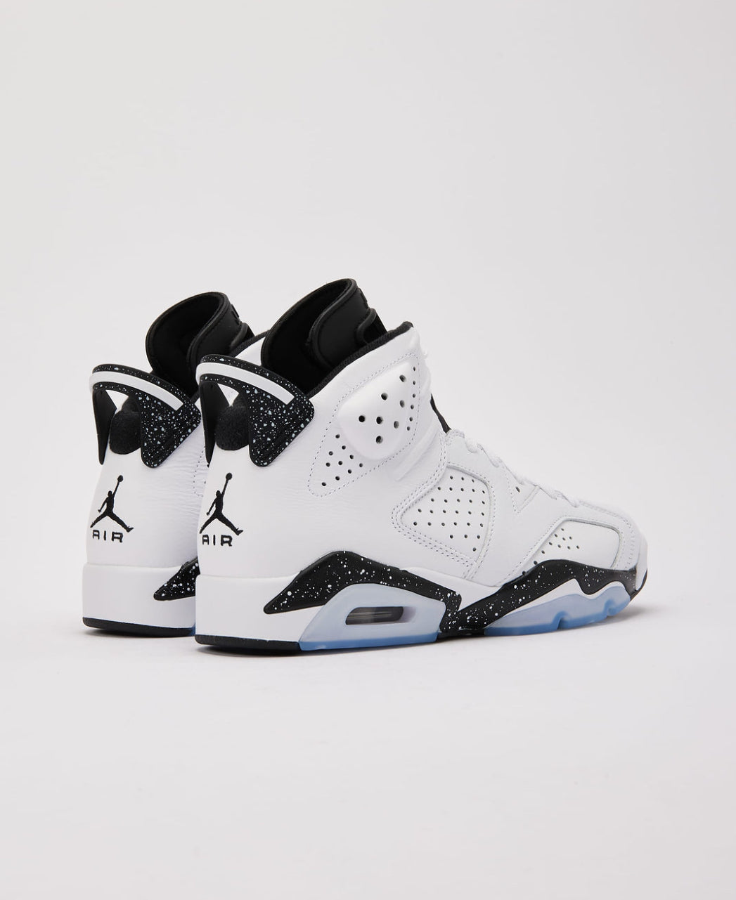 Jordan Retro 6s -Reverse Oreo