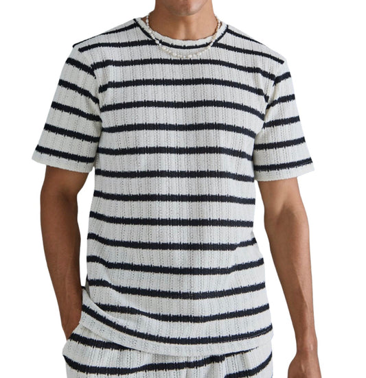 MAN - Core Fit Textured Strip T-Shirt