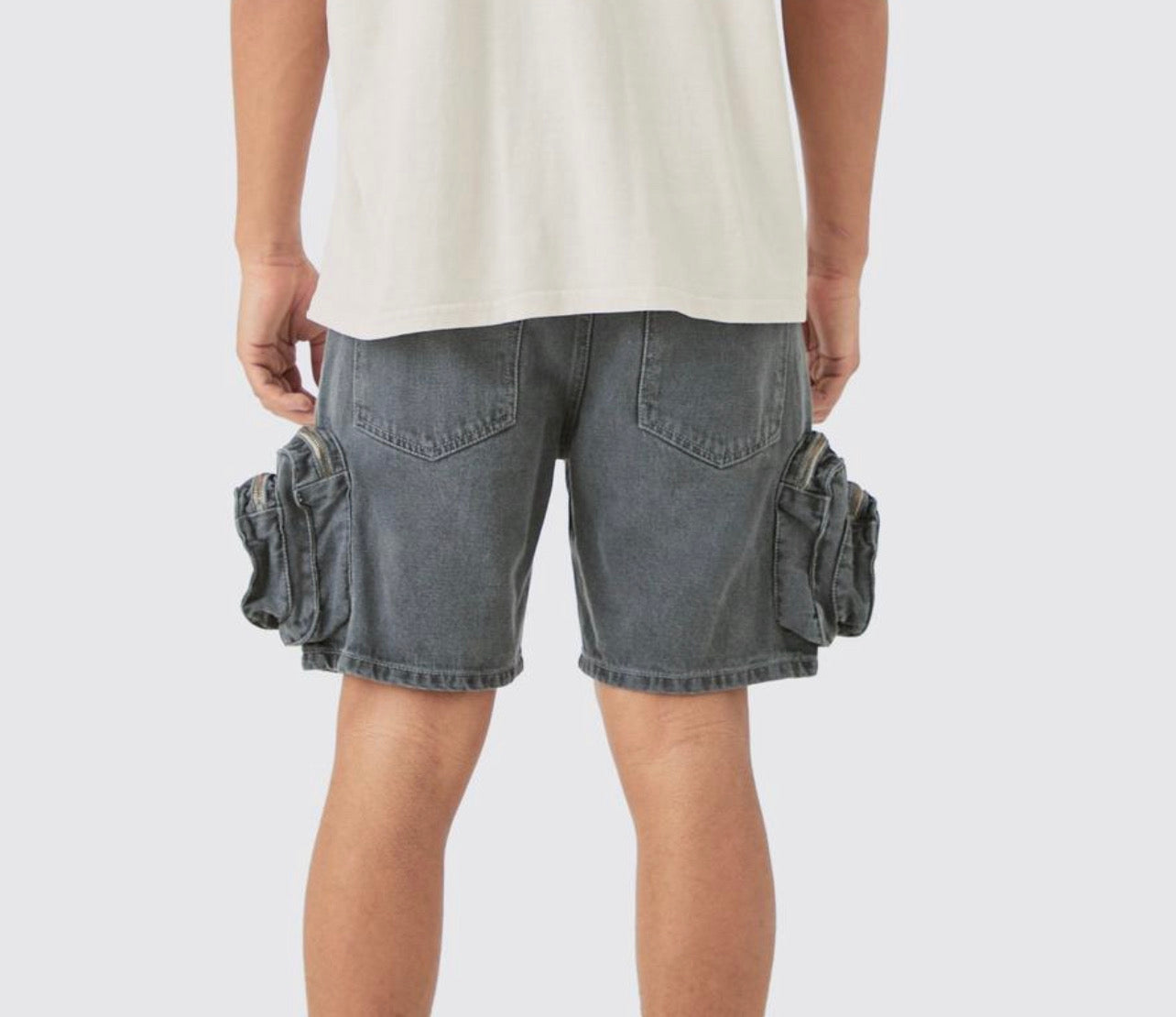 MAN Slim Fit 3D Cargo Pocket Denim - Light Grey