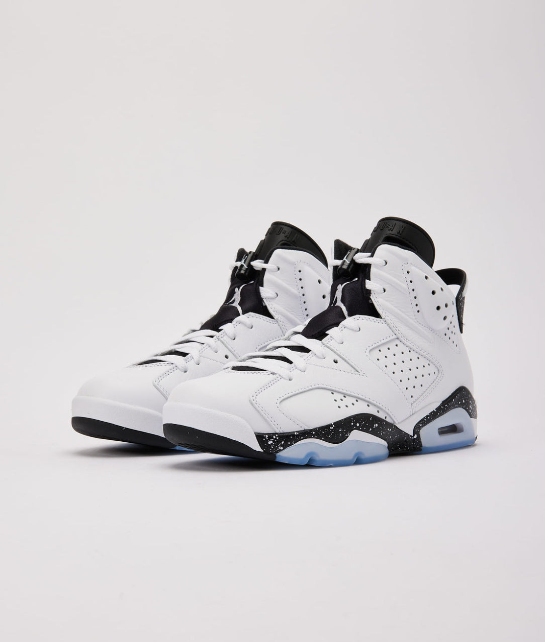 Jordan Retro 6s -Reverse Oreo