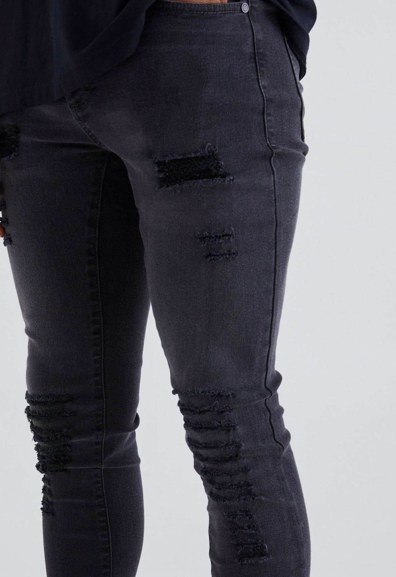 MAN - Super Skinny Jeans With ALL Over Rips